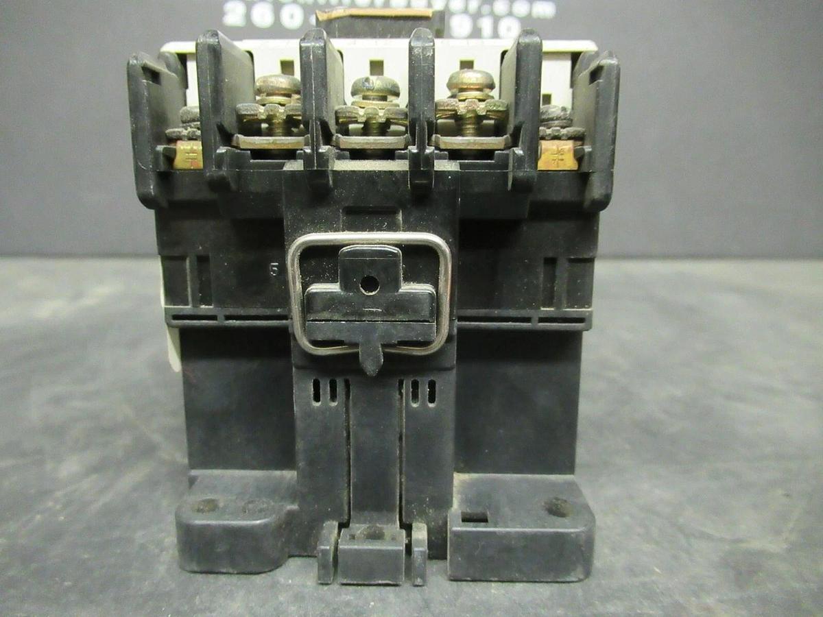Used FUJI ELECTRIC CONTACTOR 4NC0H0 600 VAC 20 AMP **WARRANTY INCLUDED!**