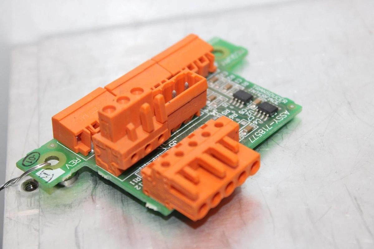 Used MCQUAY TRANSDUCER ADD-ON BOARD FOR MICROTECH PLC 718577 50073932