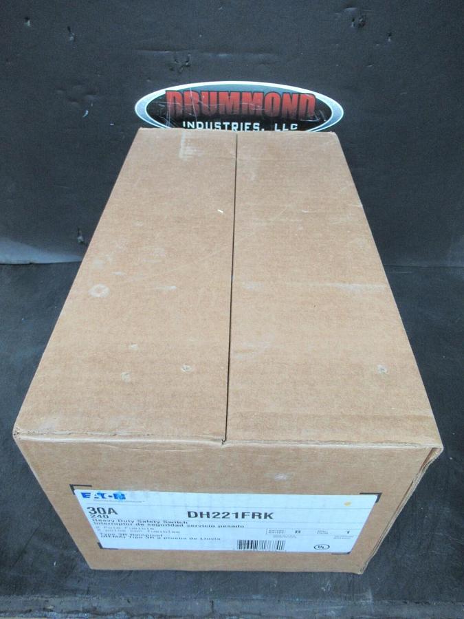 NEW IN BOX EATON HEAVY DUTY SAFETY SWITCH DH221FRK 30 AMP 240 VAC 2-POLE