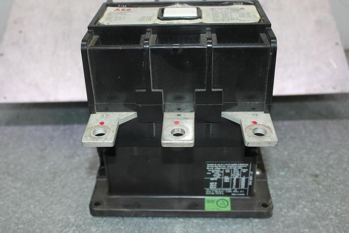 Used SQUARE D CIRCUIT BREAKER NXP361200GMT 1200 AMP 600 VAC 3-POLE