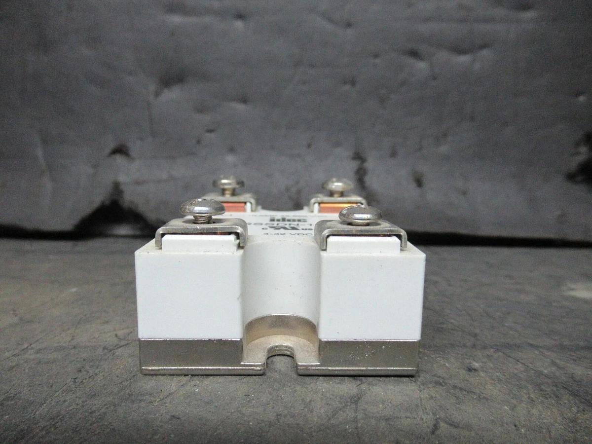 Used IDEC SOLID STATE RELAY RSSDN-10A 48-660 VAC 10 AMP COIL: 4-32 VDC **WARRANTY**