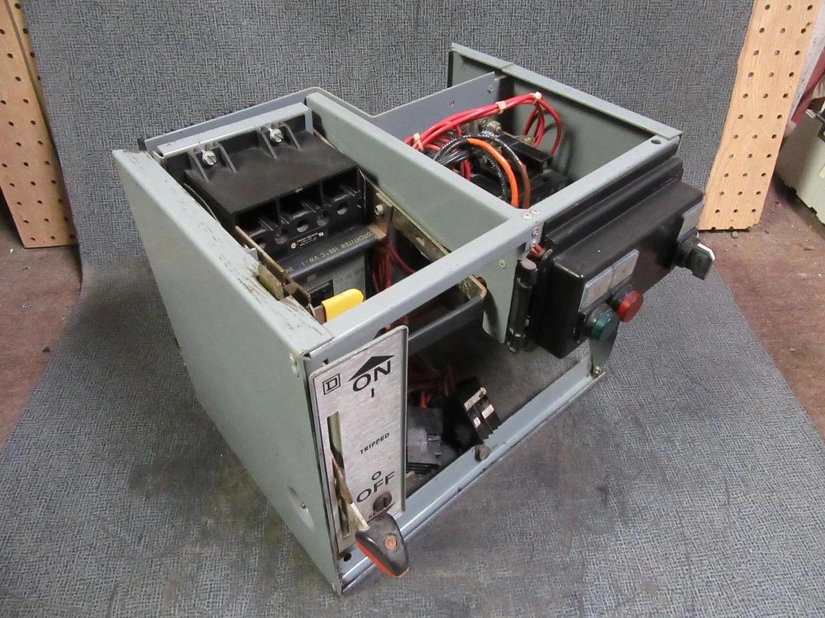 Used SQUARE D 12" MODEL 5 MCC STARTER BUCKET 480 VAC 7 AMP W/ NEMA SIZE 1 STARTER