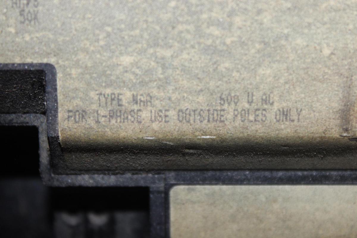 Used SQUARE D I-LINE CIRCUIT BREAKER IL34400 400 AMP 480 VAC 3-POLE