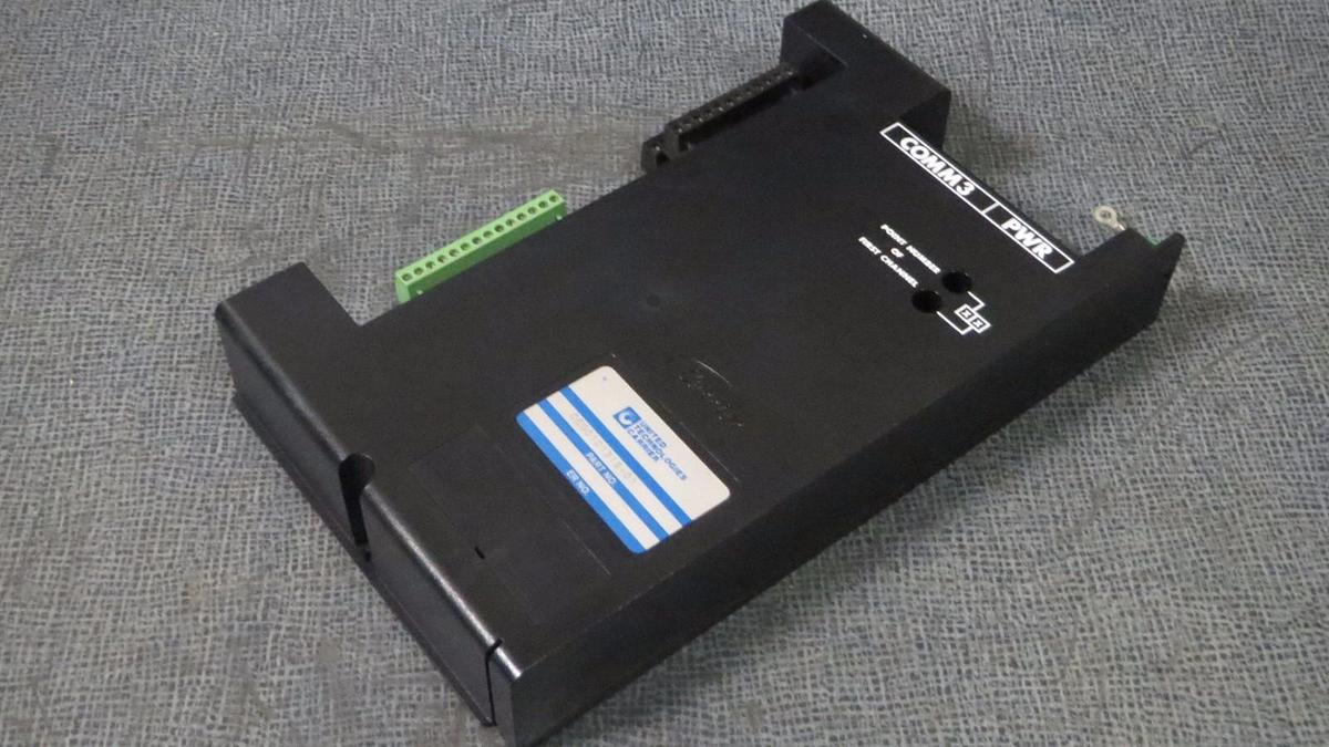 Used CARRIER STARTER MANAGEMENT MODULE (SMM) CESO121319-01 CEAS421319-01 REV 01