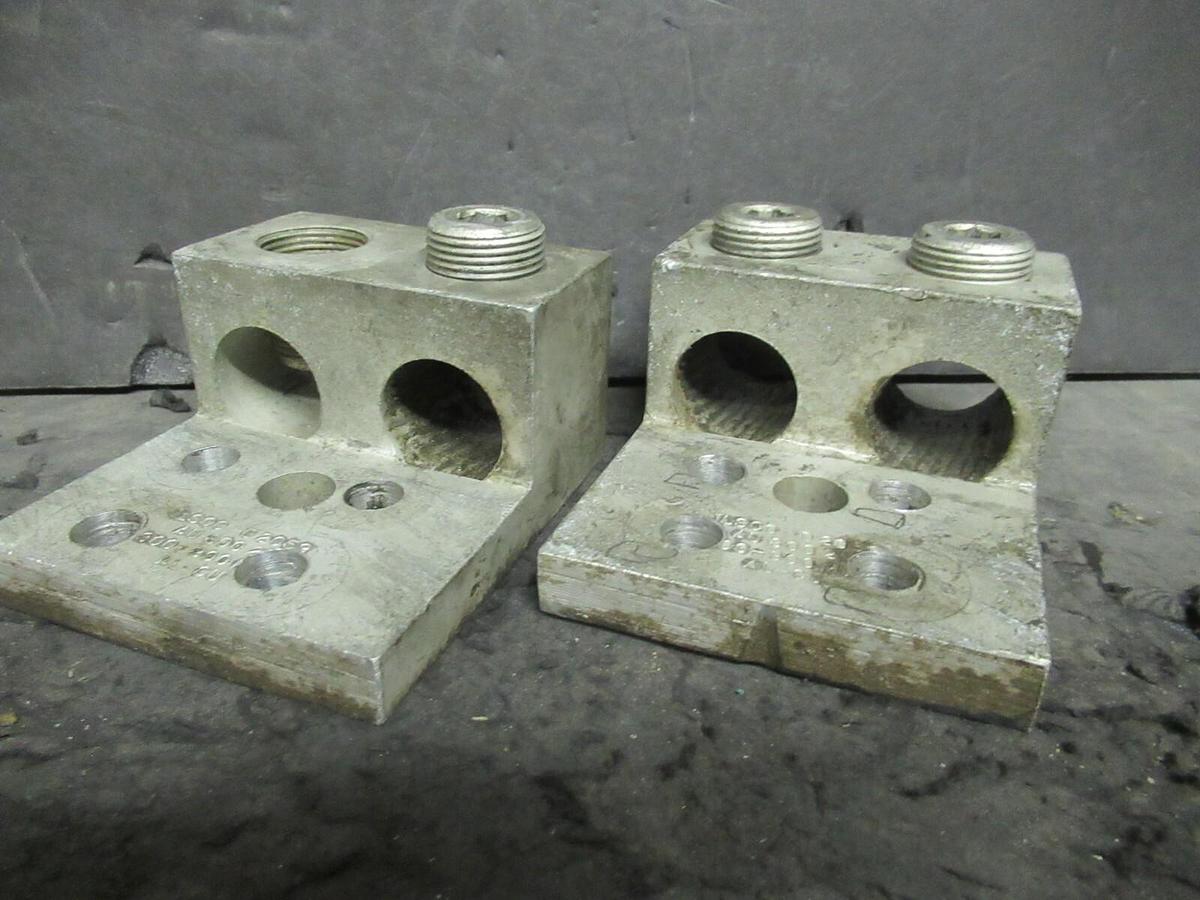 Used (2 QTY) ILSCO D2059 2 DOUBLE BARREL MECHANICAL CONNECTOR LUG TAPS 300 - 800MCM