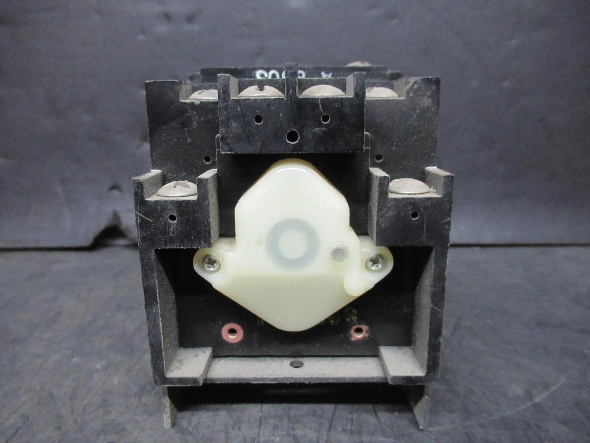 Used AGASTAT TIME DELAY RELAY 5-50 SECONDS 7012AD 120 VAC VOIL 600 VAC 10 AMP