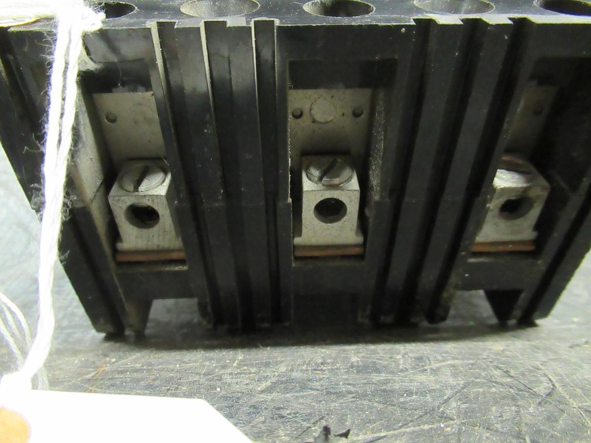 Used SQUARE D MAG-GARD BREAKER 15 AMP 600 VAC 3 POLE MODEL FAP3601513M SER 2