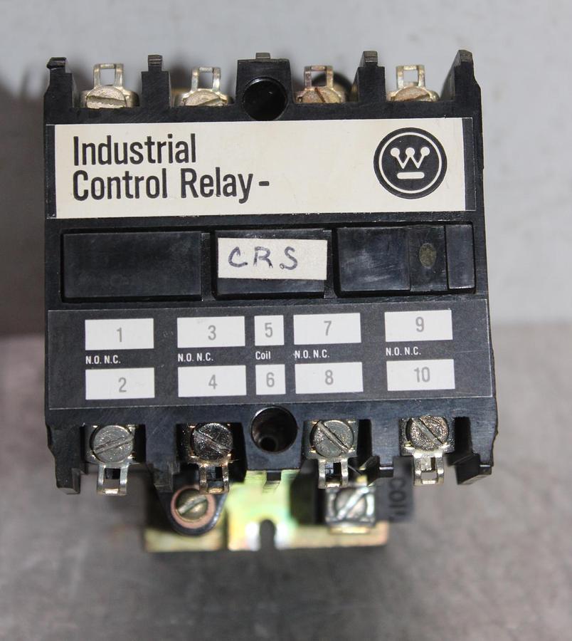 Used CUTLER HAMMER CONTACTOR C32LN3 350 AMP 600 VAC 3-PHASE COIL: 120 VAC