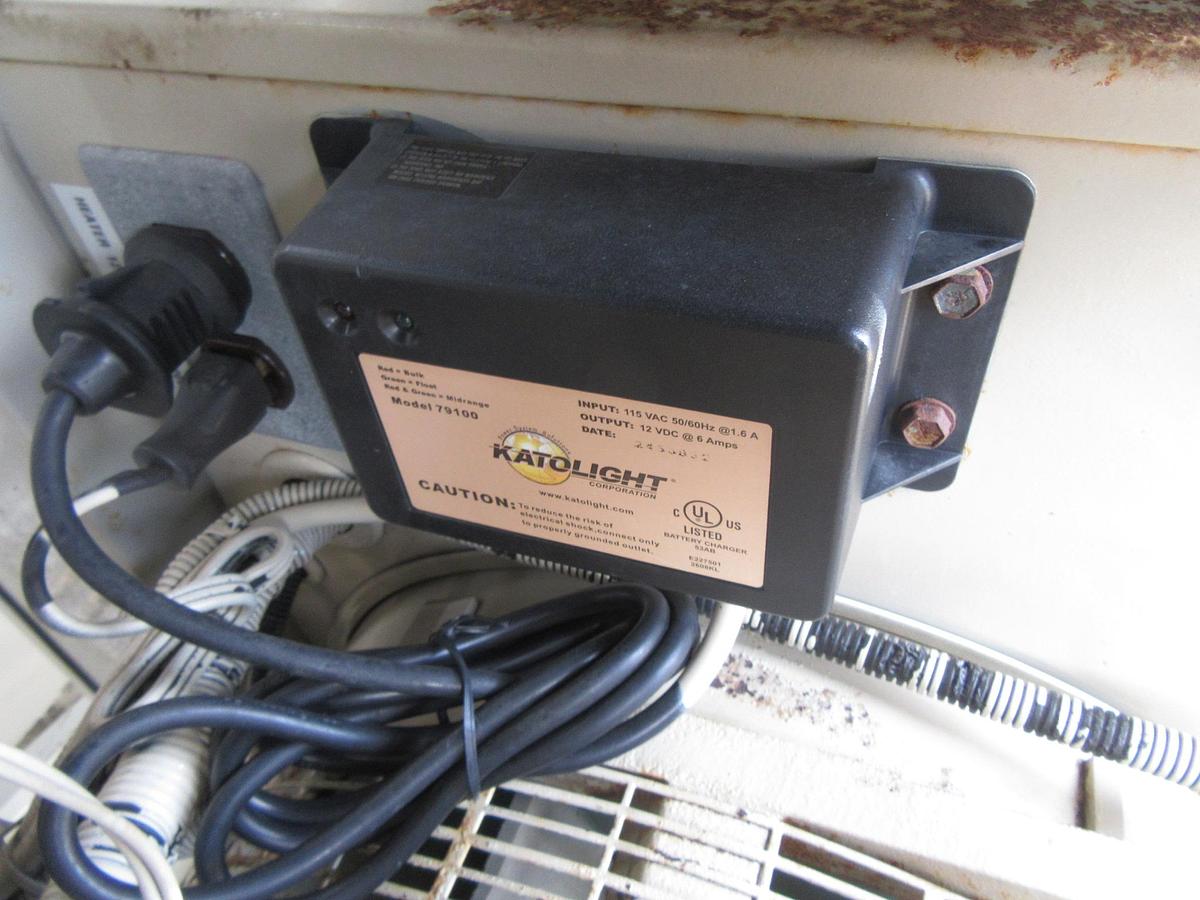 Used 30 KW NATURAL GAS PROPANE GENERATOR KATOLIGHT 120/240V RE-CONNECTABLE 667 HRS VIDEO WE SHIP