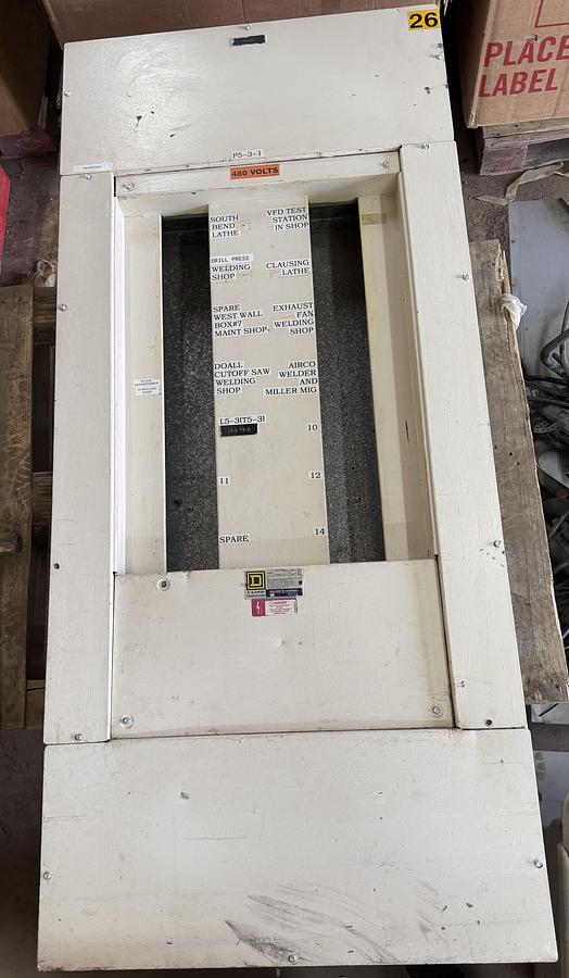 Used SQUARE D I-LINE HCW PANELBOARD 800 AMP 600 VAC TYPE 1 3-PHASE 42-SLOT HC4268DB