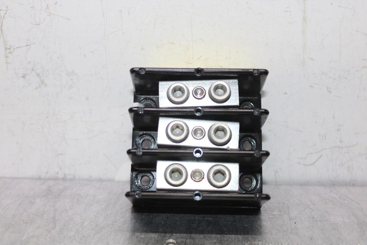 Used BUSS TERMINAL WIRE DISTRIBUTION BLOCK 16204-3 175 AMP 600 VOLT **WARRANTY**