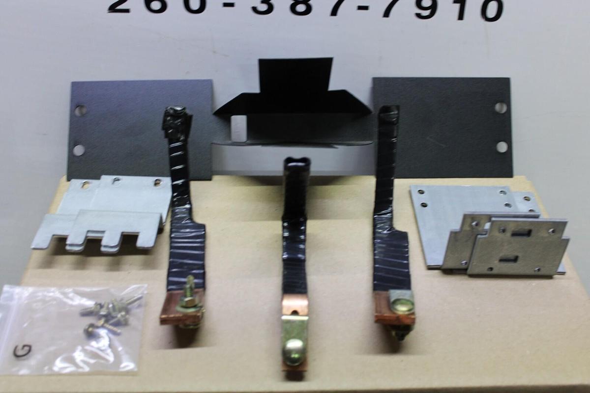 Used GENERAL ELECTRIC CIRCUIT BREAKER MOUNTING KIT FOR TEY BREAKERS **WARRANTY**