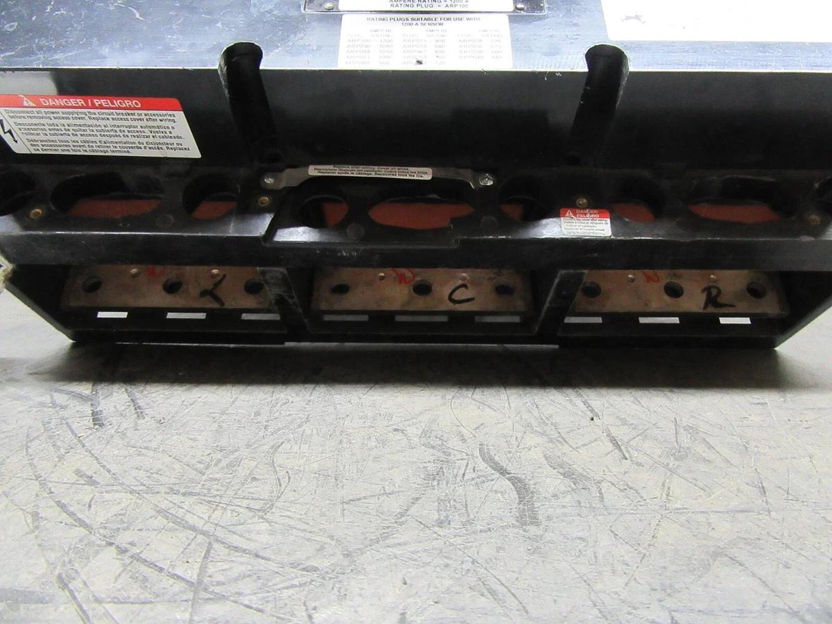 Used SQUARE D CIRCUIT BREAKER NXP361200GMT 1200 AMP 600V W/ ARP100 AND GROUND FAULT
