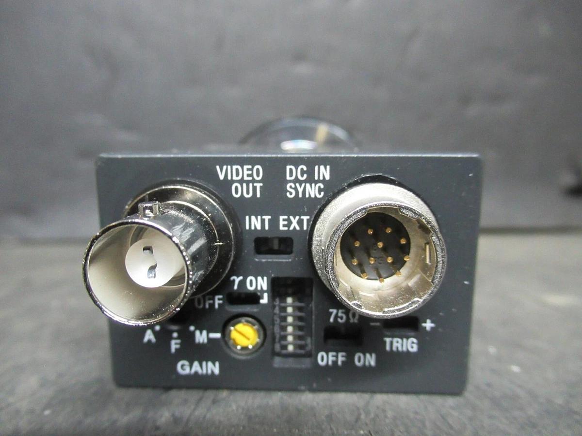 Used SONY CCD INDUSTRIAL CAMERA XC-ST50 15 VDC 2 WATT **WARRANTY INCLUDED**