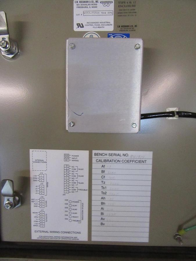 Used TRANE CHILLER REFRIGERANT MONITOR RMWD2100CA0 240VAC 1PHASE FOR 80W 15A