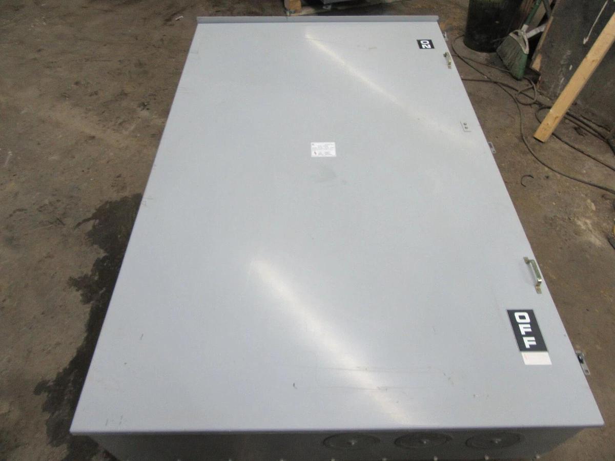 Used GE 1200 AMP HEAVY DUTY FUSIBLE SAFETY SWITCH 600 / 480 VAC CAT# TC72368R NEMA 3R
