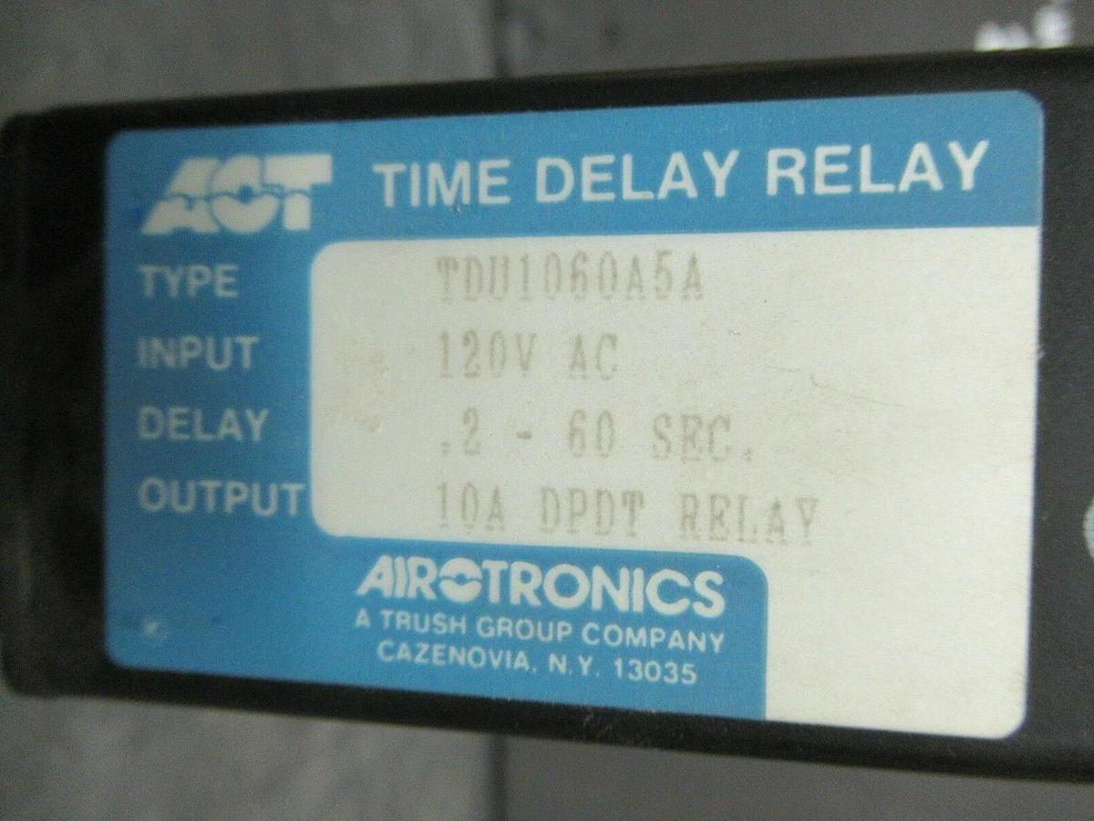 Used AIROTRONICS TIME DELAY RELAY TDU1060A5A 120 VAC DELAY: 0.2-60 SECONDS