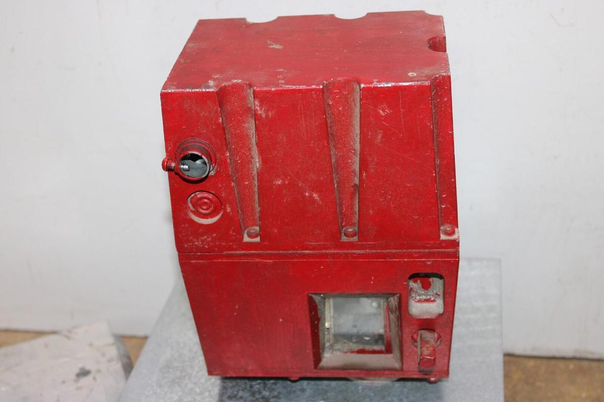Used HONEYWELL ACTUATOR FLUID POWER GAS VALVE V4055-1098-3 110/120 VOLT 1.57 AMP