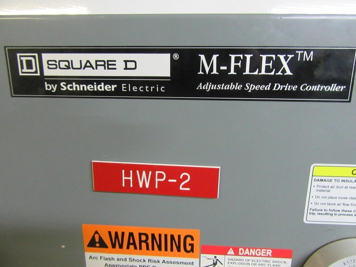 Used SQUARE D M-FLEX VARIABLE SPEED DRIVE MFDFG4VW ATV61HU30N4 5 HP 4 KW 460 VOLT