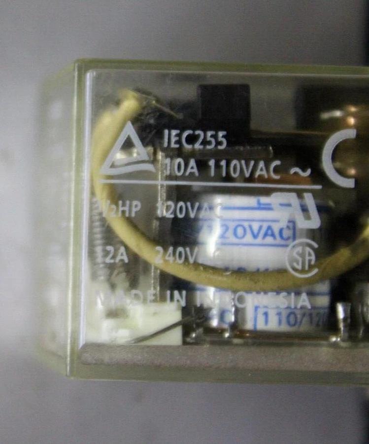 Used OMRON RELAY LY2N 110/120/240 VAC 12 AMP 3-POLE **WARRANTY INCLUDED**