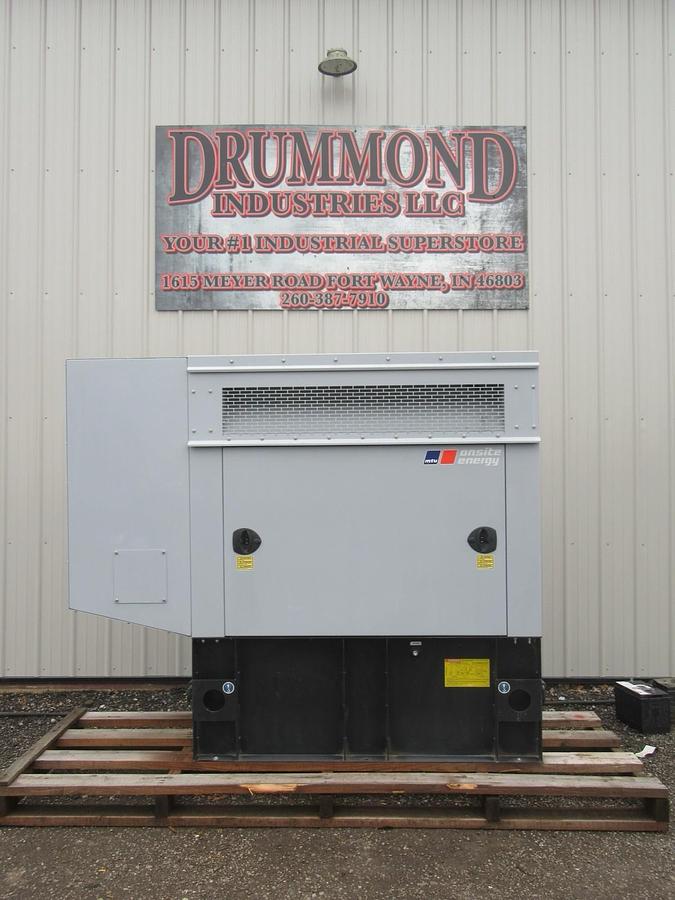 Used 20 KW DIESEL GENERATOR ISUZU MTU 2016 115 HRS 120/240 VOLT 1 PH SOUND ENCLOSED