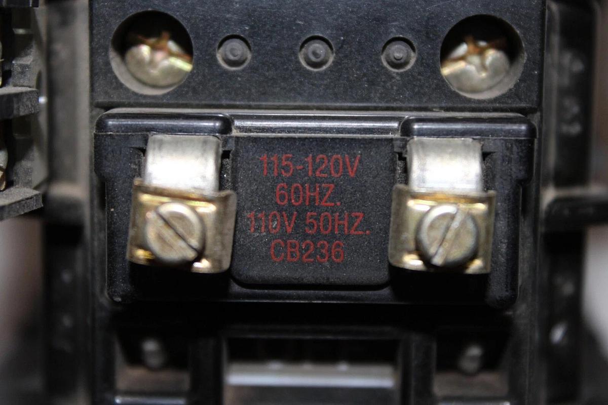 Used ALLEN BRADLEY STARTER 509-B0D SER. B SIZE 1 27 AMP 3-PHASE 600 VOLT COIL: 120V