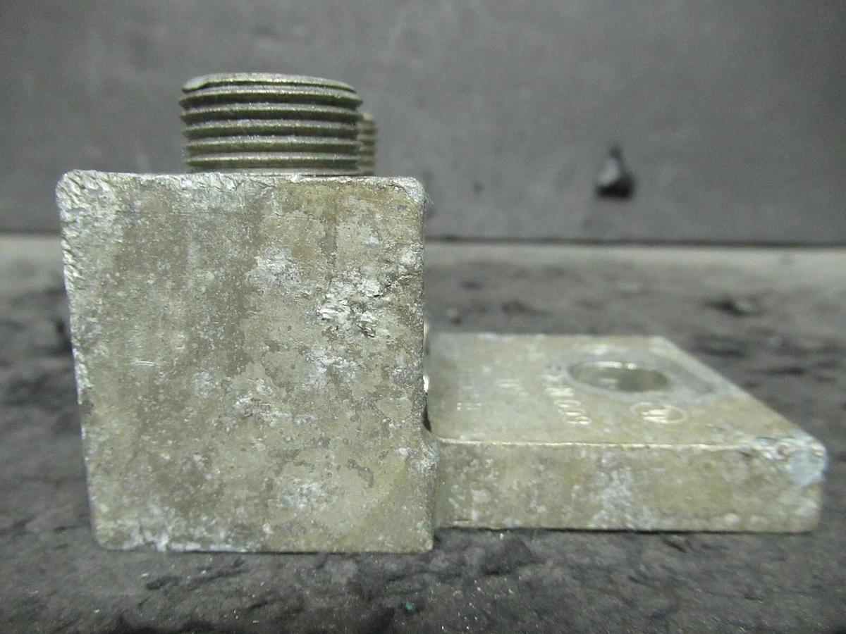 Used (3) QTY ILSCO D-899 2 (DOUBLE) BARREL MECHANICAL CONNECTOR LUG TAPS 600MCM - 2