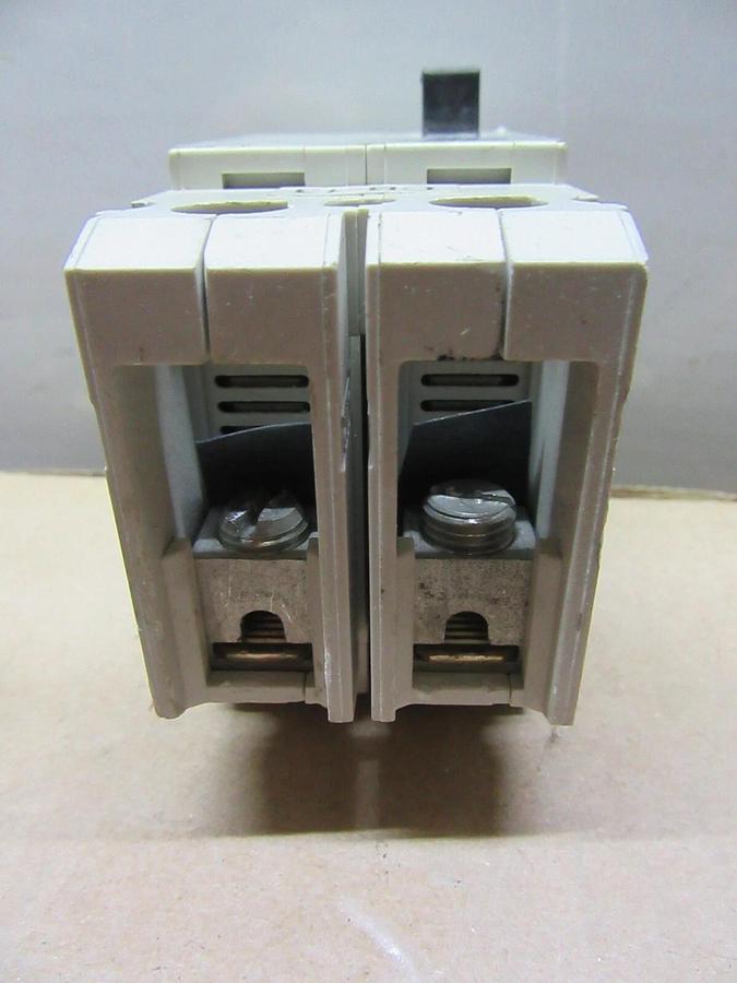 Used SIEMENS CIRCUIT BREAKER CQD240 480/277 VAC 40 AMP 2-POLE **WARRANTY**