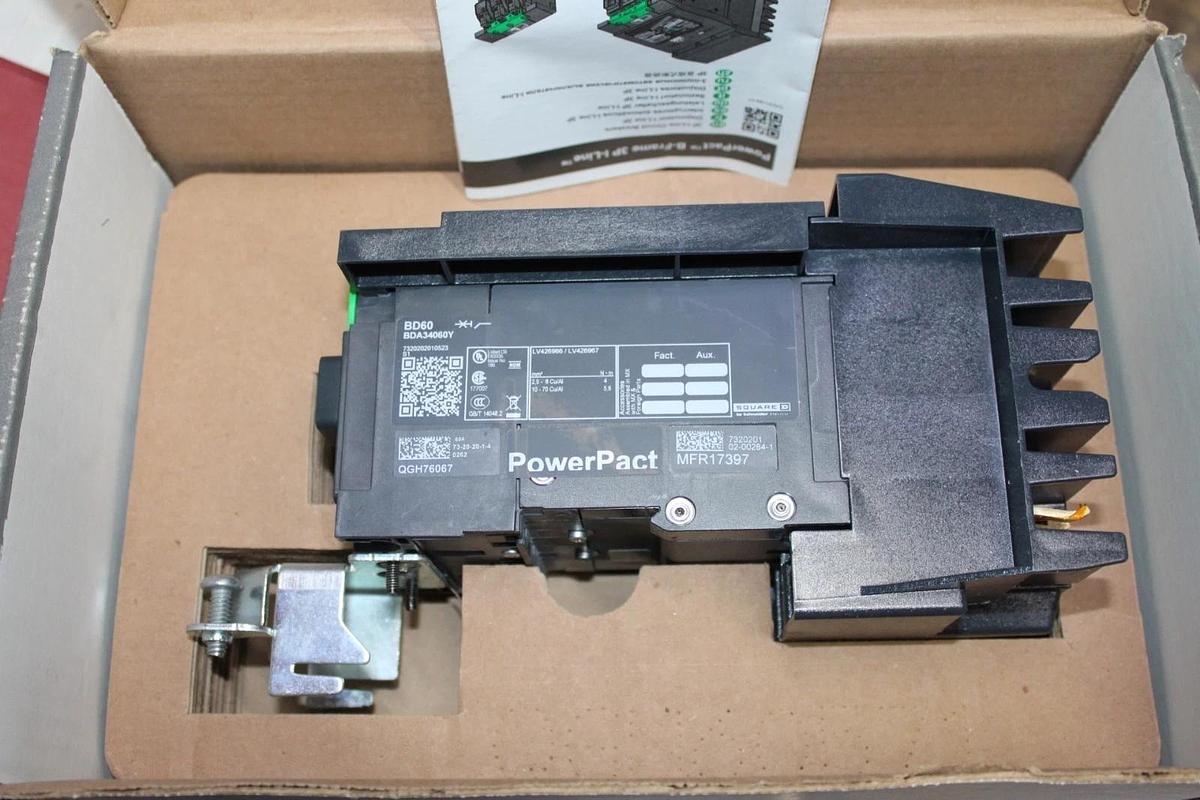NIB SQUARE D POWERPACT I-LINE CIRCUIT BREAKER BDA34060Y 60 AMP 480/277V 3-POLE