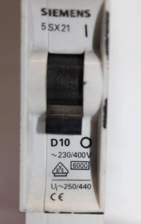 Used SIEMENS CIRCUIT BREAKER 5SX2 5SX21-D10 1-POLE 277/480 VAC **WARRANTY INCLUDED**
