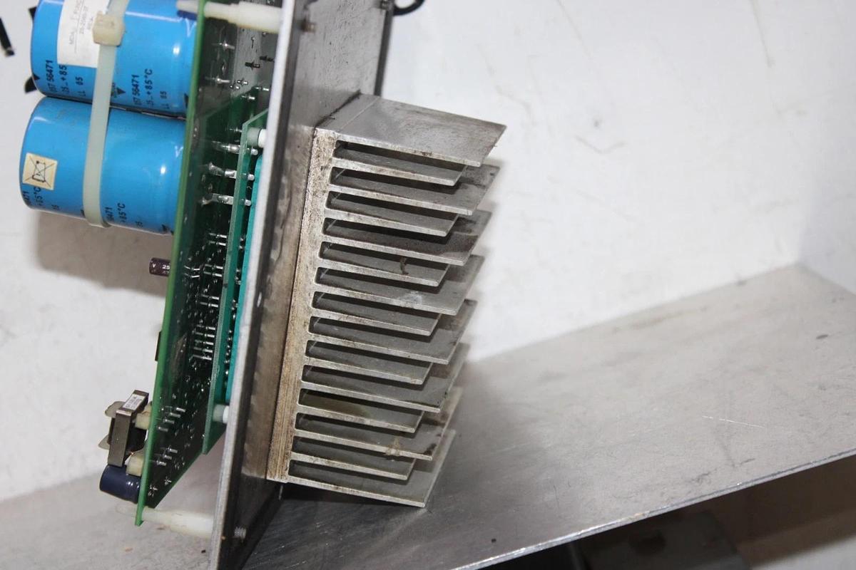 Used TRANE VFD POWER SUPPLY BOARD VFD66KCB-1C X1317-0392-040 25-2589-37 MUBW10-12A7