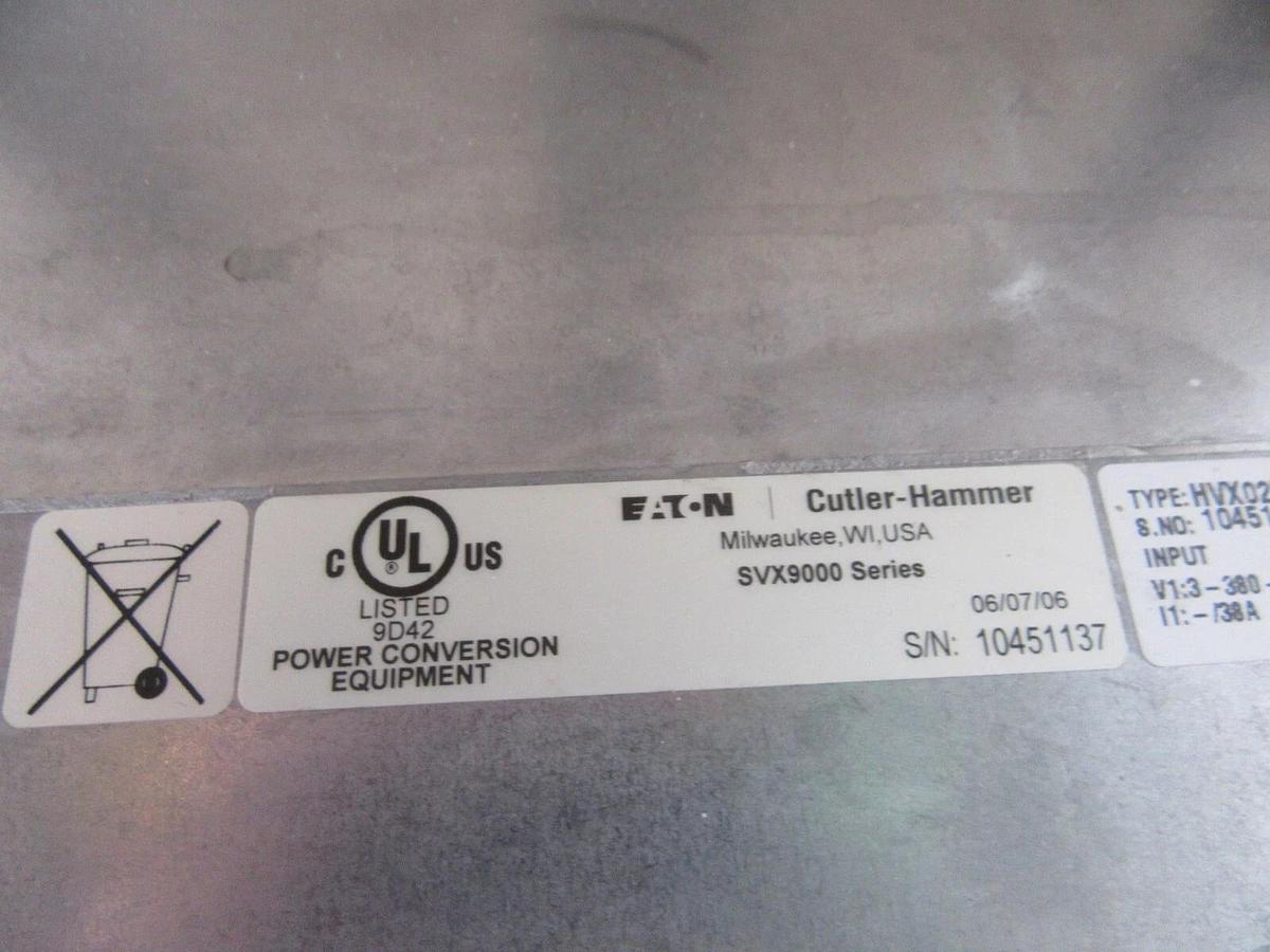 Used 25 HP EATON / CUTLER HAMMER VARIABLE SPEED DRIVE 480 VAC 3 PH 38 AMP HVX025A1