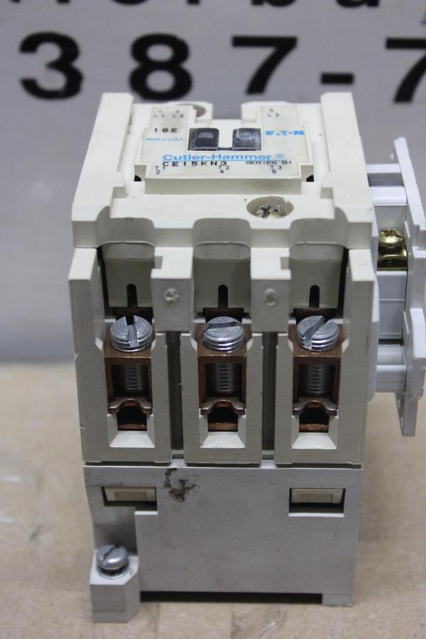 Used WESTINGHOUSE NEMA CONTACTOR A201KFC 211 AMP 4DP 600 VAC