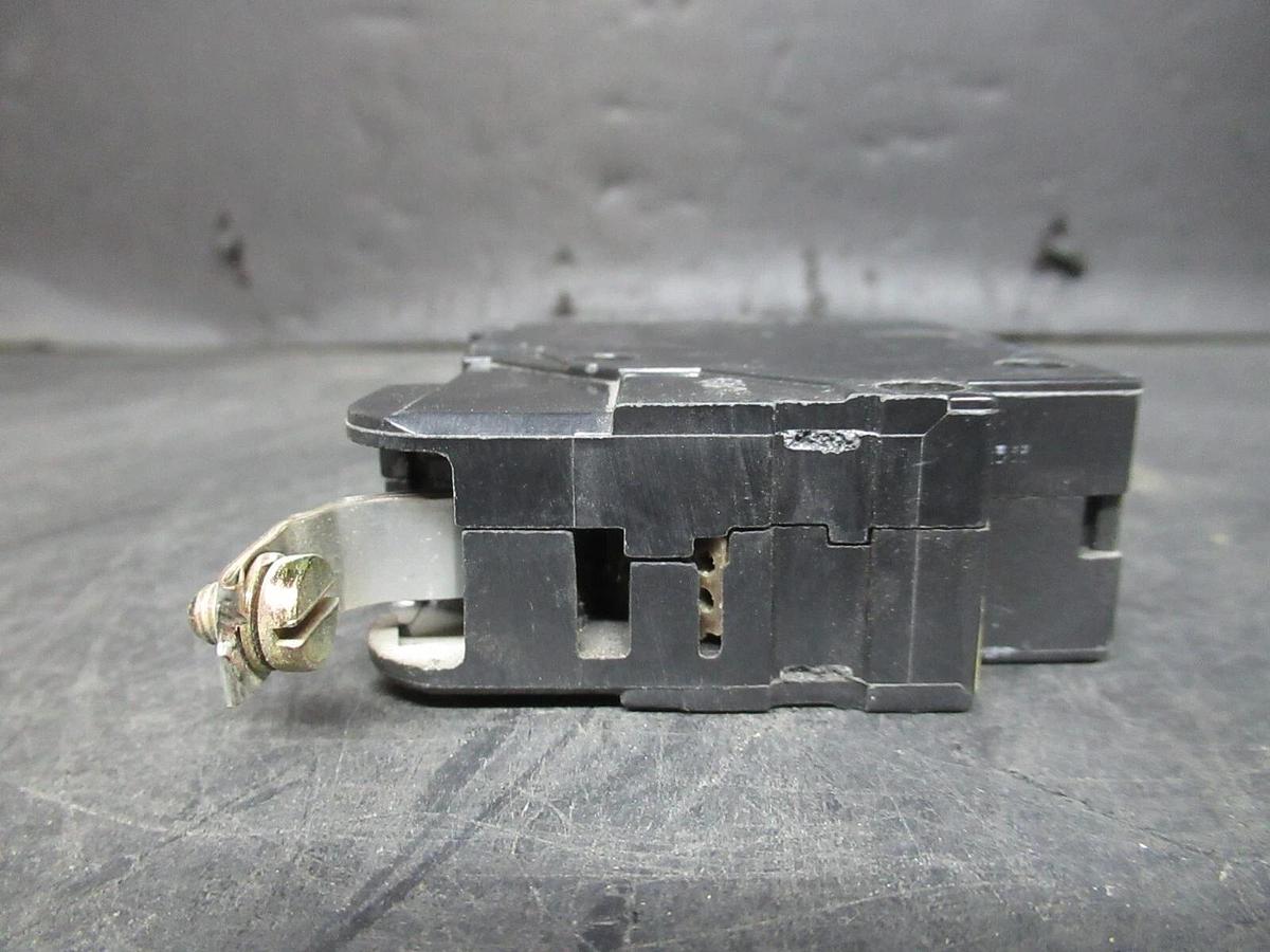 Used SQUARE D BREAKER FLEXTAB EHB14020 LP-3318 SINGLE POLE 20 AMP 277 VAC
