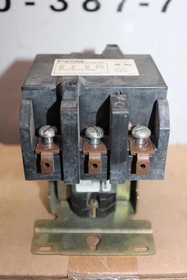 Used FURNAS DEFINITE PRUPOSE CONTACTOR 42GE35AF551R 90 AMP 600 VAC 50 HP 3-PHASE