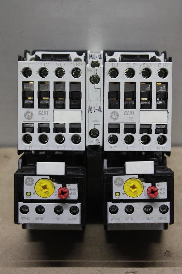 Used LOT OF 3 OMRON RELAY MK2P-S 250 VAC 7 AMP W/ BASE