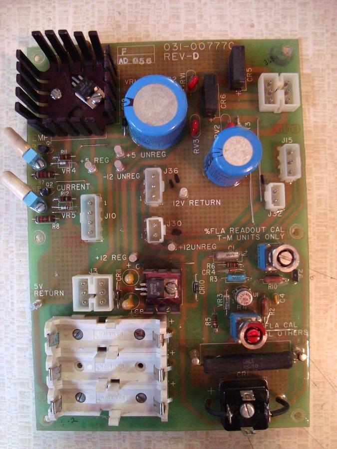 Used YORK JOHNSON CONTROLS STARTER CONTROL MODULE INTERFACE CARD 031-00777C REV D