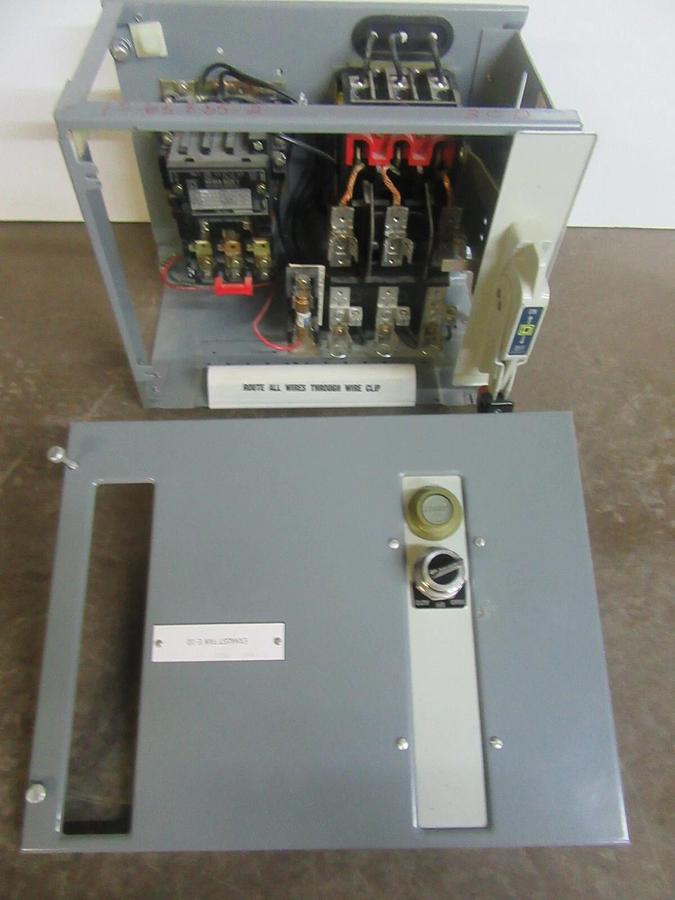 Used SQUARE D MCC FUSIBLE STARTER BUCKET 8998-NC-403 SER. B 12" MODEL: 4 NEMA 1