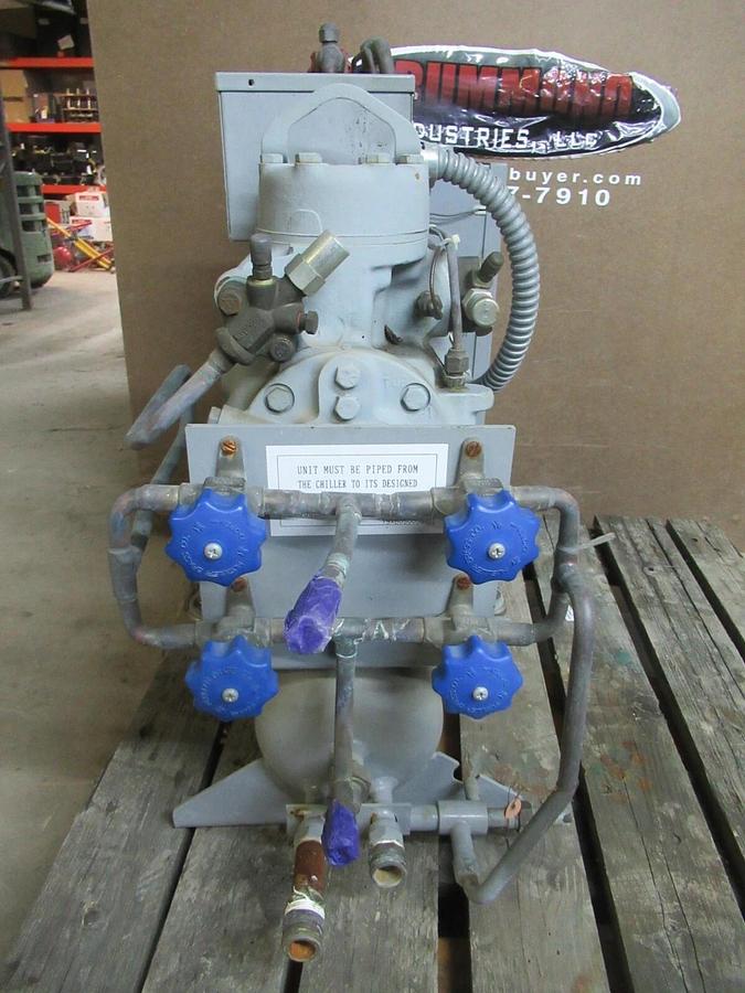 Used CARRIER PURGE UNIT 49724 19XBO-4280607 300 PSI 115V 10 AMP W/ 06DA8080GG0630