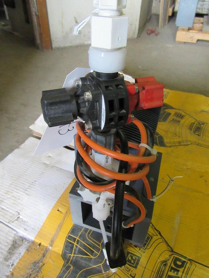 Used PROMINENT FLUID CONTROLS METERING DOSING PUMP GALA1602PVT 17 W 0.55 GPH 2.1 LPH
