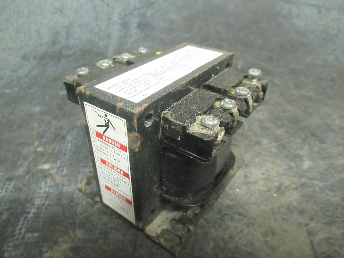 Used SQUARE D TRANSFORMER 9070T100D2 100VA 50/60HZ INPUT:240/480V OUTPUT:24V