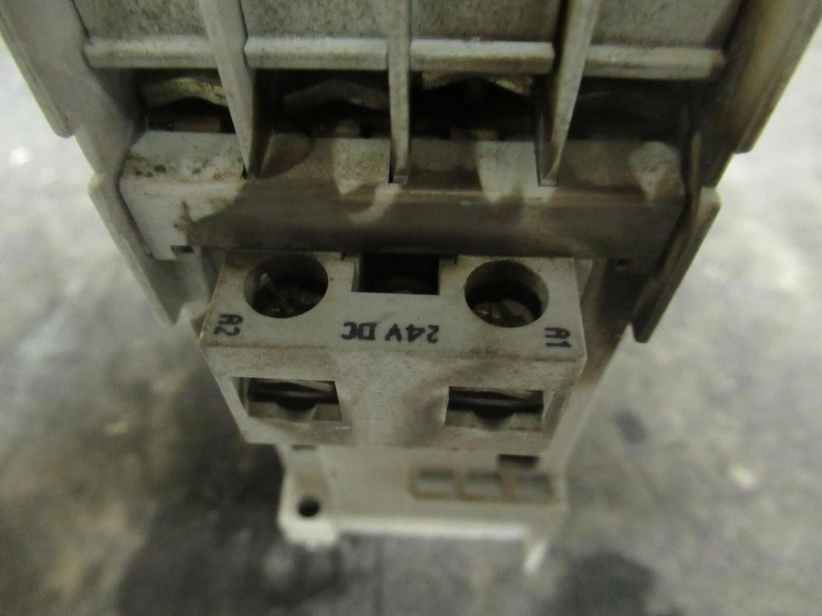 Used 25 AMP ALLEN BRADLEY CONTACTOR 100-C12Z*10 600 VAC 3 POLE **WARRANTY**