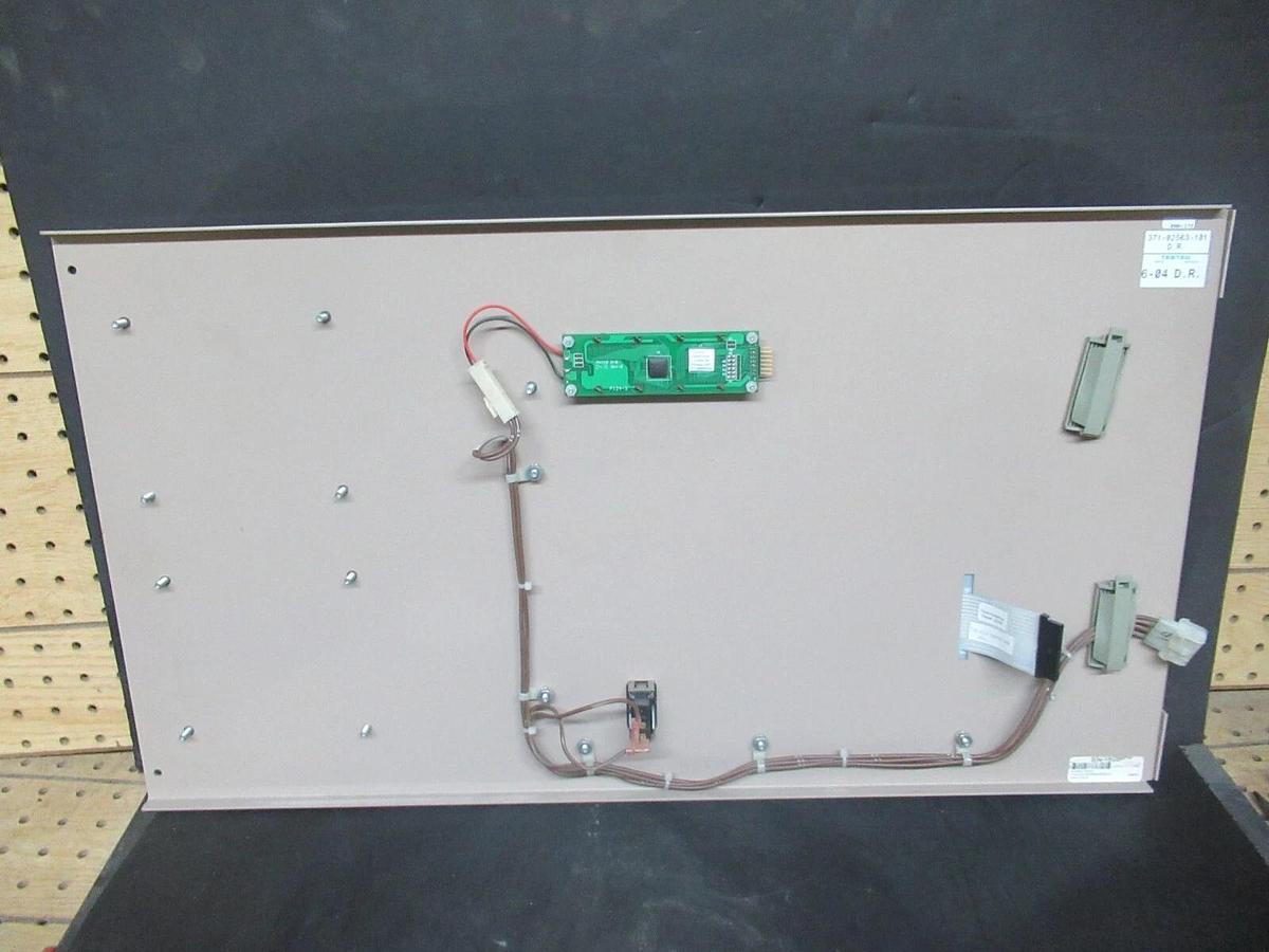 Used YORK MILLENIUM SCREW CHILLER DISPLAY PANEL YK-024-30910-000 371-02563-101