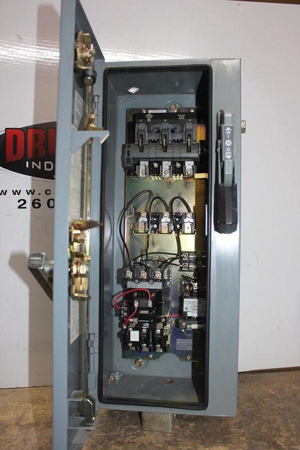 Used ALLEN BRADLEY COMBINATION STARTER 512-AJB-6P-24R TYPE 12 NEMA 0 600V 5 HP