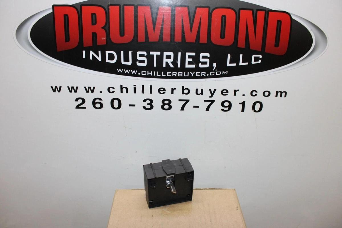 Used EATON CONTACTOR INTERLOCK DIL-M820-XMV XTCEXMLN *FOR DIL-M580*