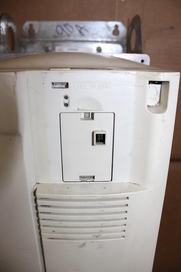 Used ABB VARIABLE SPEED DRIVE ACH401602532 480 VAC 3-PHASE *W/ BYPASS* *NO KEYPAD*