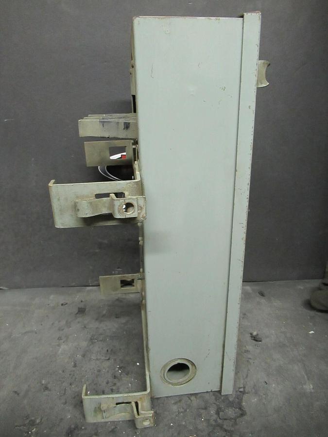 Used WESTINGHOUSE COP 30 AMP 240V FUSIBLE BUSS BUS PLUG STYLE 454D339G03 TAP
