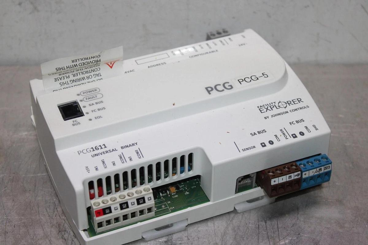 Used JOHNSON CONTROLS PCG UNIVERSAL BINARY CONTROLLER PCG1611 FX-PCG1611-1 REV. W