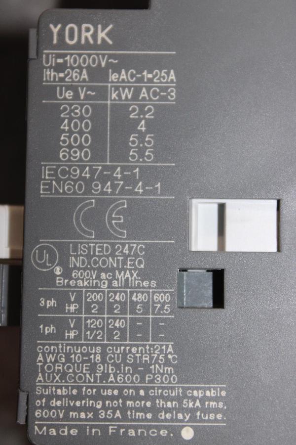 Used SIEMENS SENTRON CIRCUIT BREAKER HLXD63B500H 500 AMP 600 VAC 3-POLE