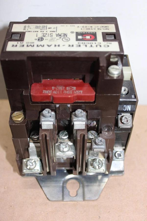Used CUTLER HAMMER CONTACTOR C10CN3 27 AMP 600 VAC 10 HP 3-PHASE NEMA 1 COIL: 120V